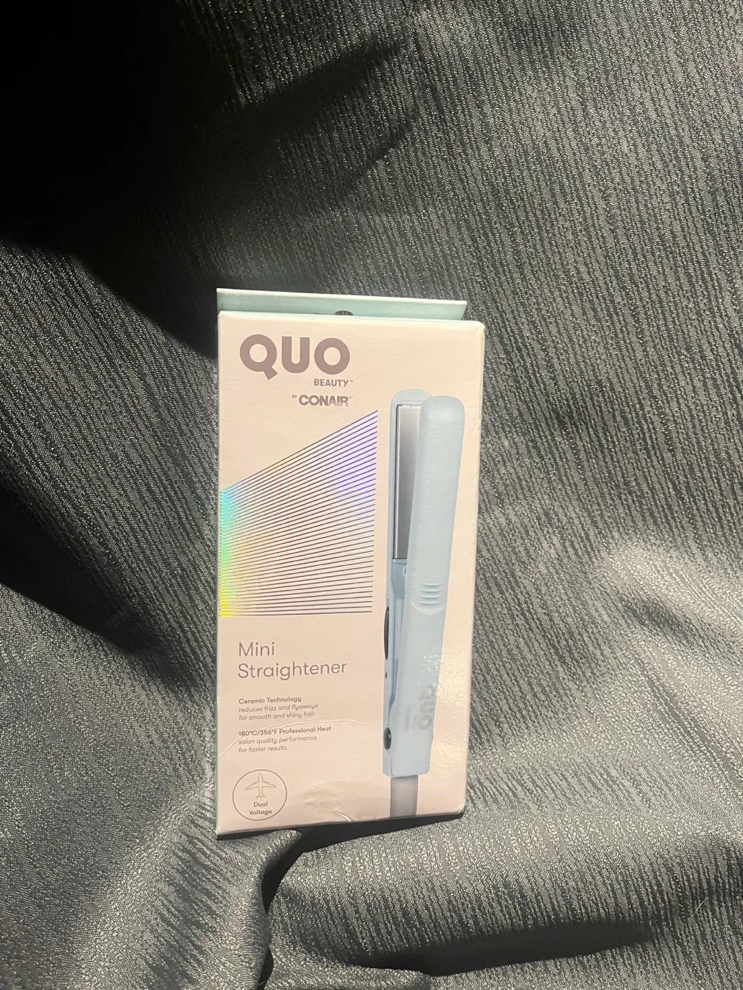 New Quo Beauty Mini Straightener by Conair thumbnail