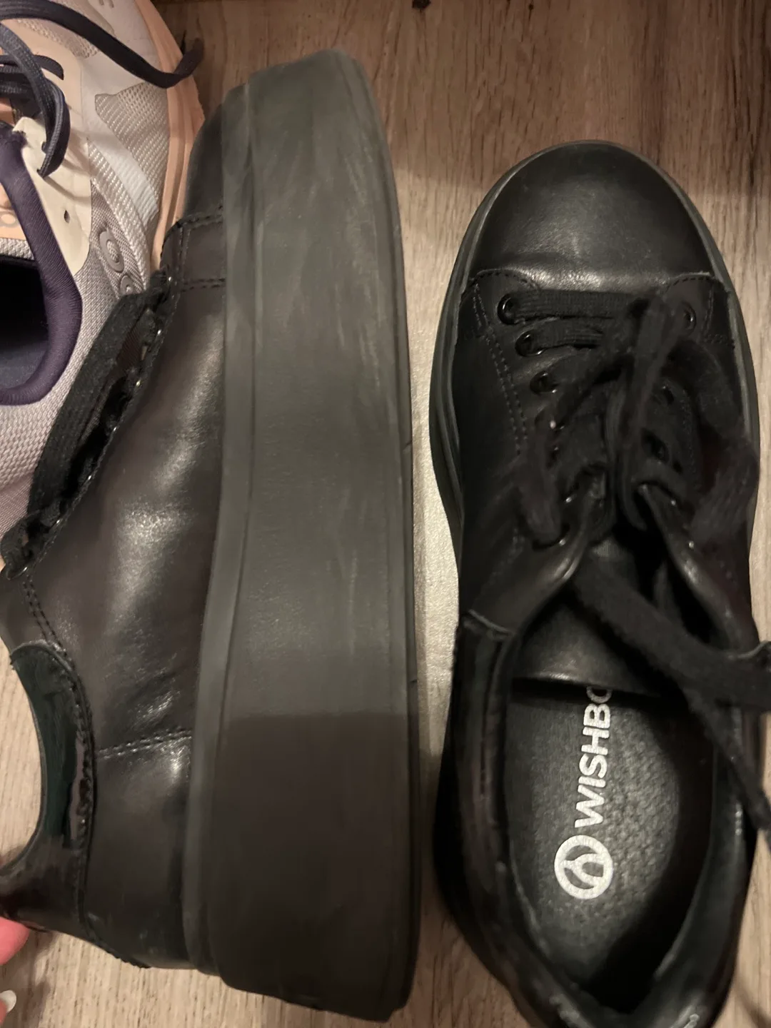 Wishbone Black Platform Sneakers - Size 6.5 image indicator(3)