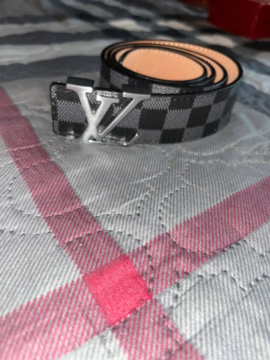 Louis Vuitton Damier Belt image indicator(2)