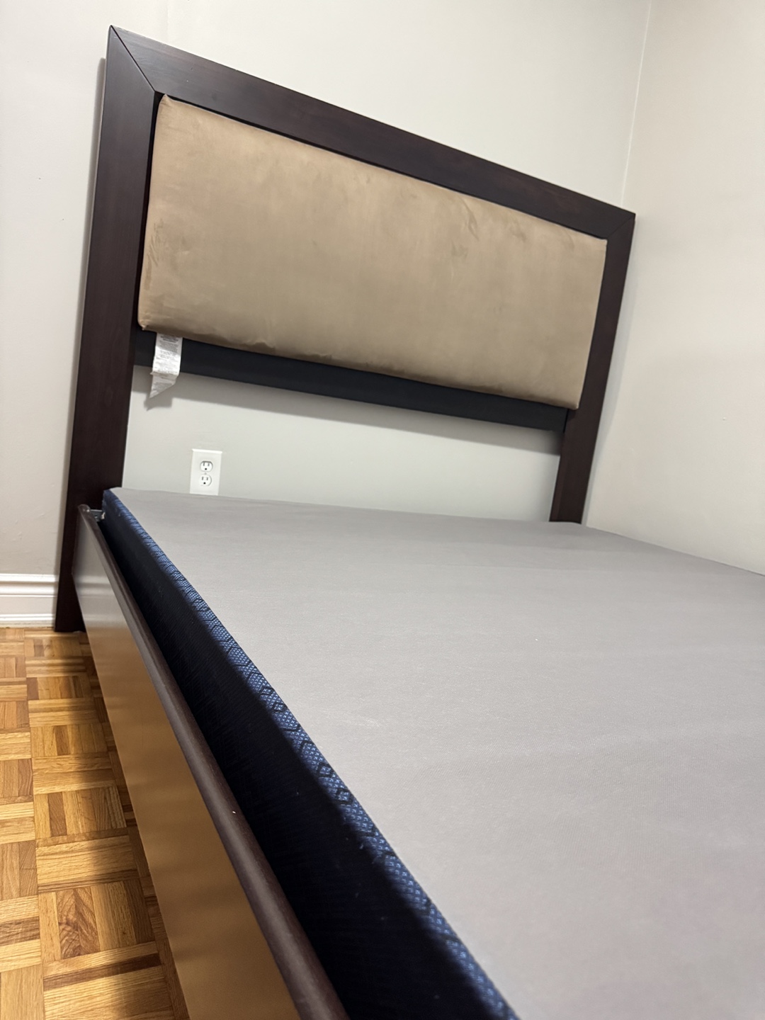 Queen size box spring