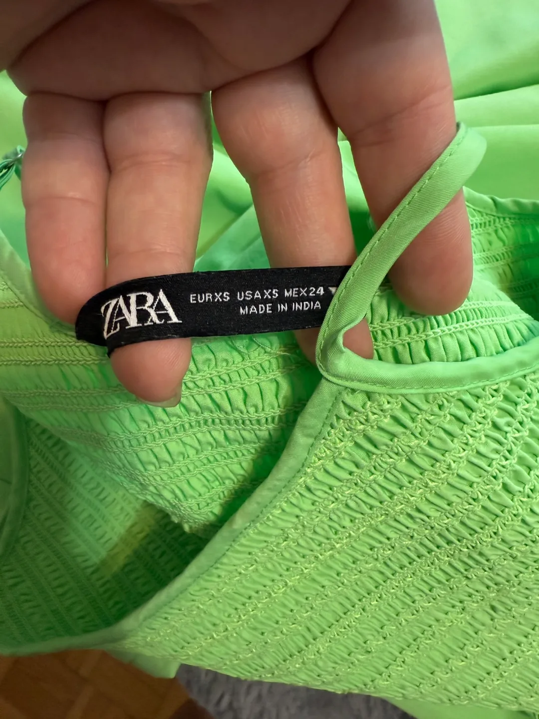 Zara XS Green Dress image indicator(5)