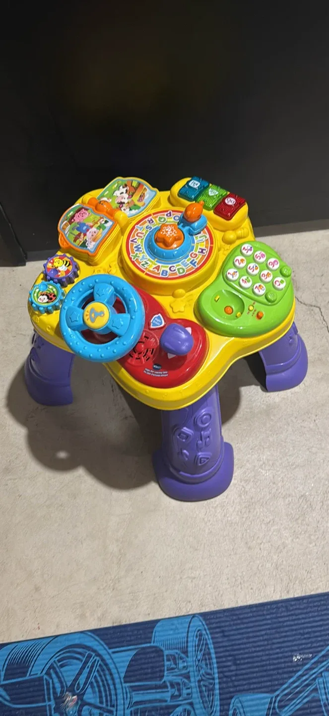 VTech Turn and Learn Driver Table thumbnail