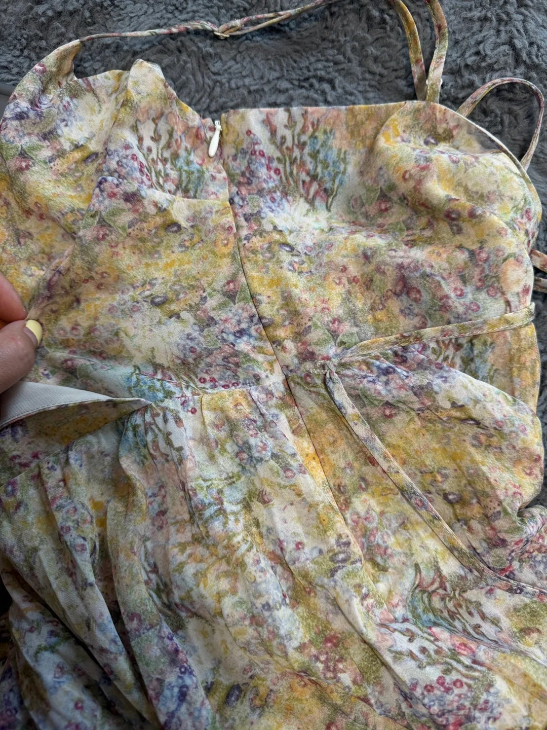 H&M Floral Print Dress - Size S image indicator(5)