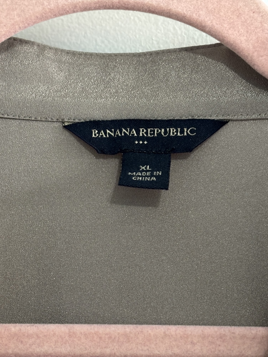 Banana Republic Blouse - photo 2