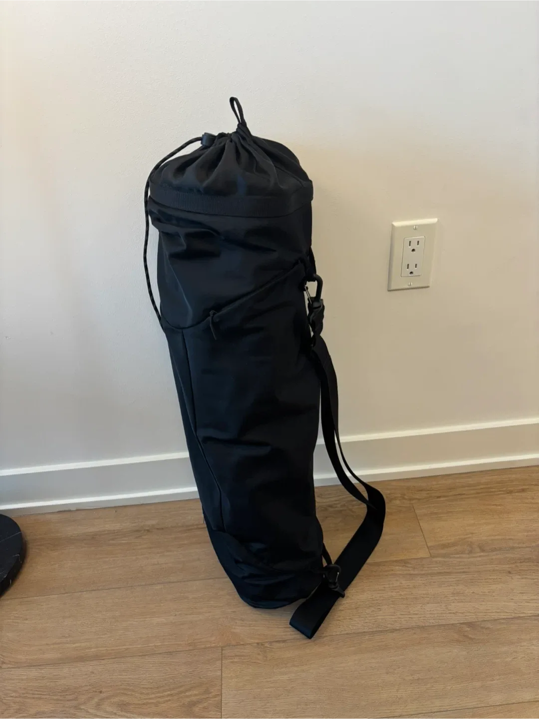 Lululemon Yoga Mat Bag - Black thumbnail
