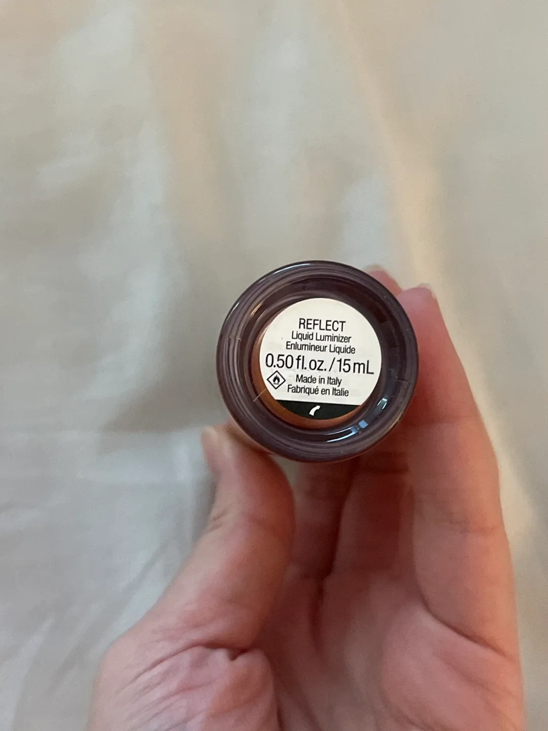 New Rare Beauty Liquid highlighter - Reflect image indicator(2)