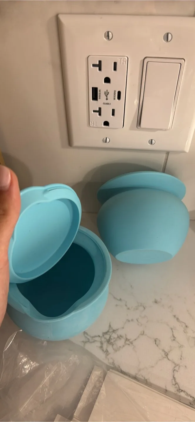 Chocolate Silicone Melting Pots thumbnail