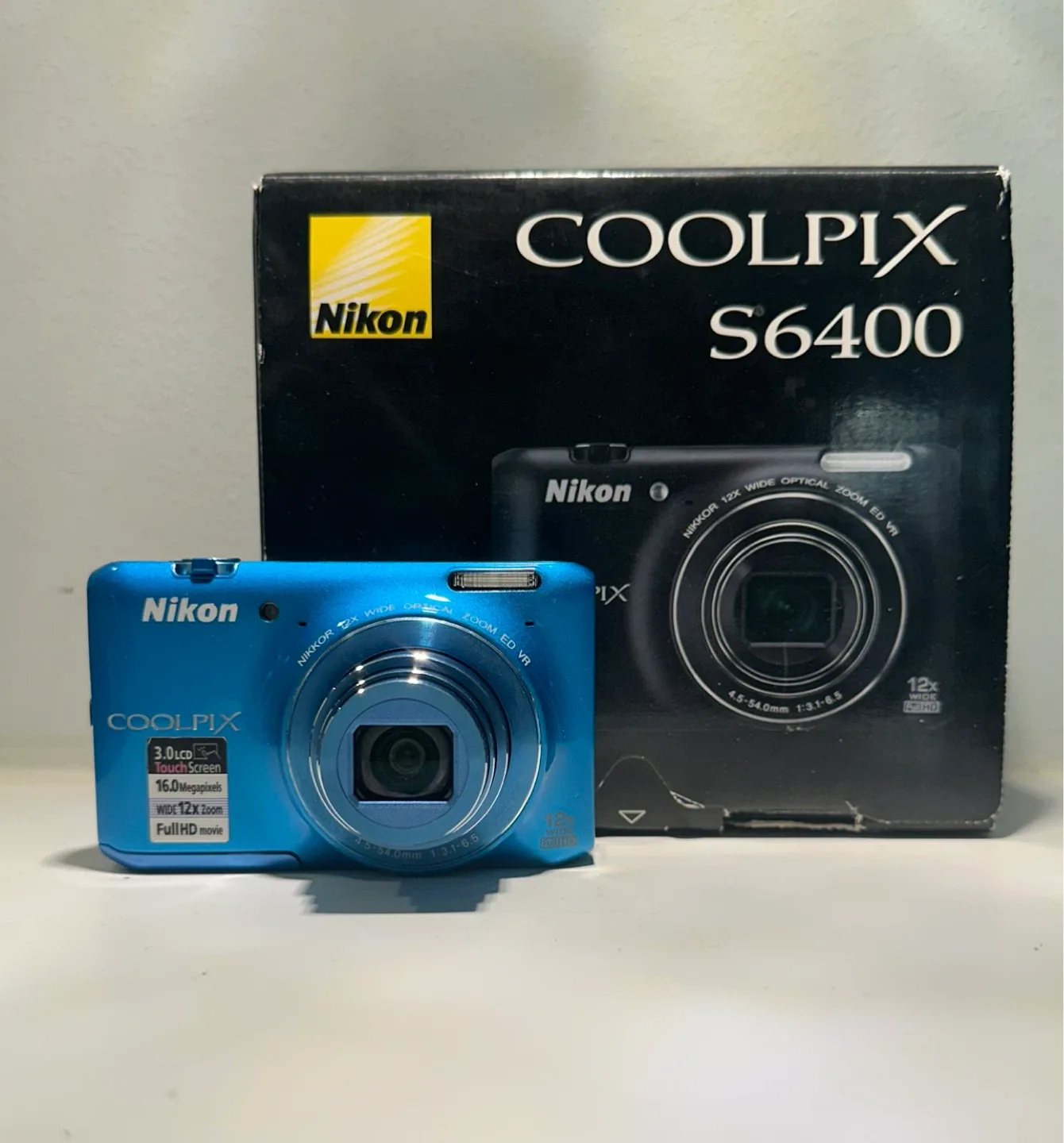 Nikon COOLPIX S6400 Digital Camera - Blue thumbnail