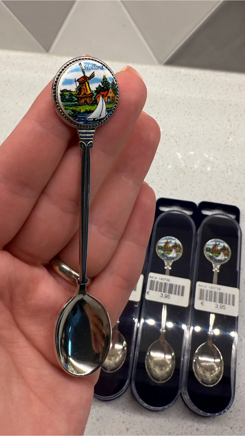 Holland Souvenir Spoon - New in Box - photo 5