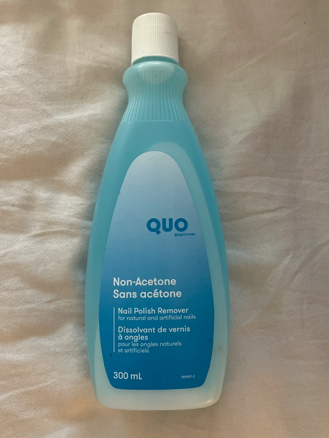 QUO Non-Acetone Nail Polish Remover 300ml thumbnail