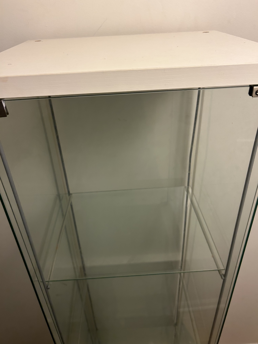 White Glass Display Cabinet - photo 3