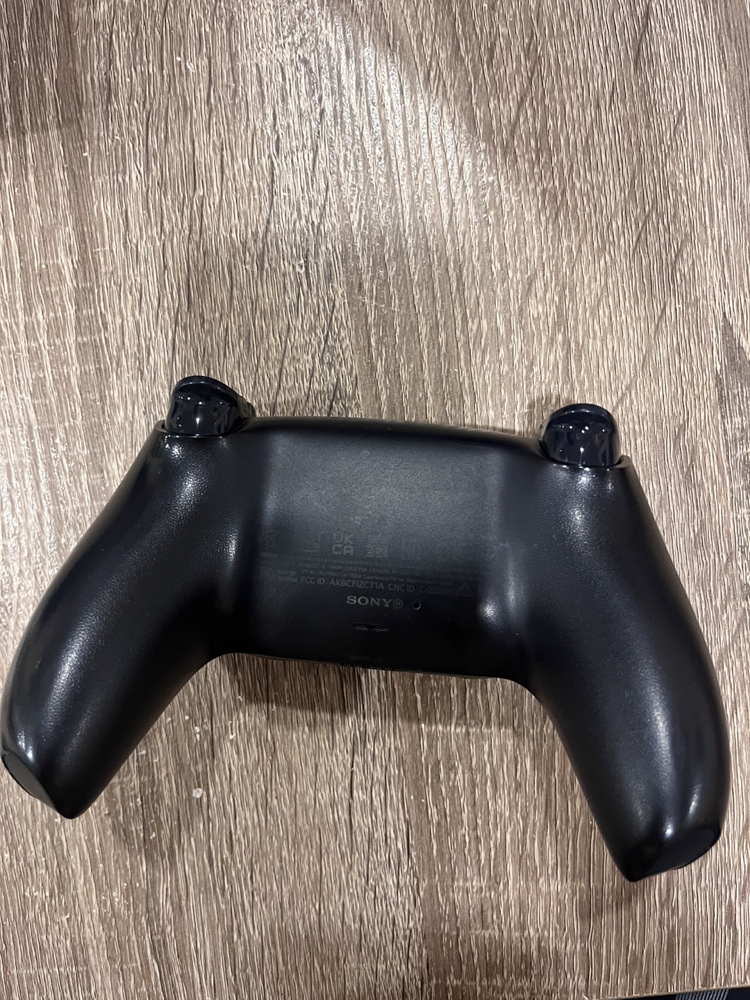 PS5 Dics + 2 controllers + Spider-man Miles Morales + Fifa 17 - photo 5