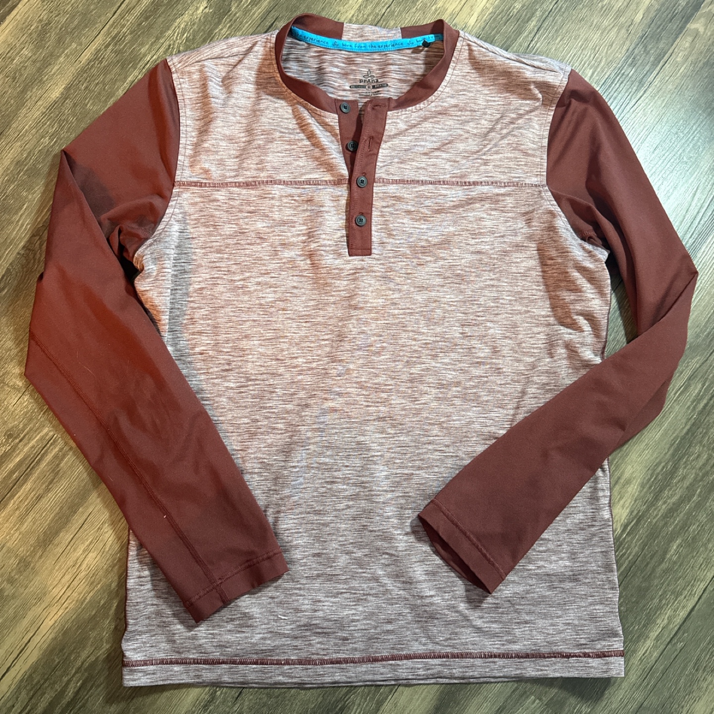 Prana Breathe Long Sleeve Shirt - Size M