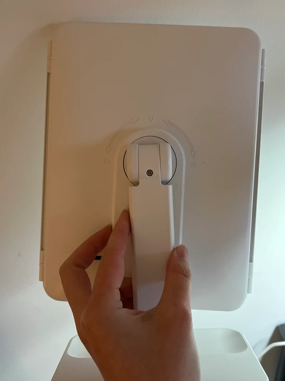 Tri-Fold Lighted Vanity Makeup Mirror, White image indicator(6)