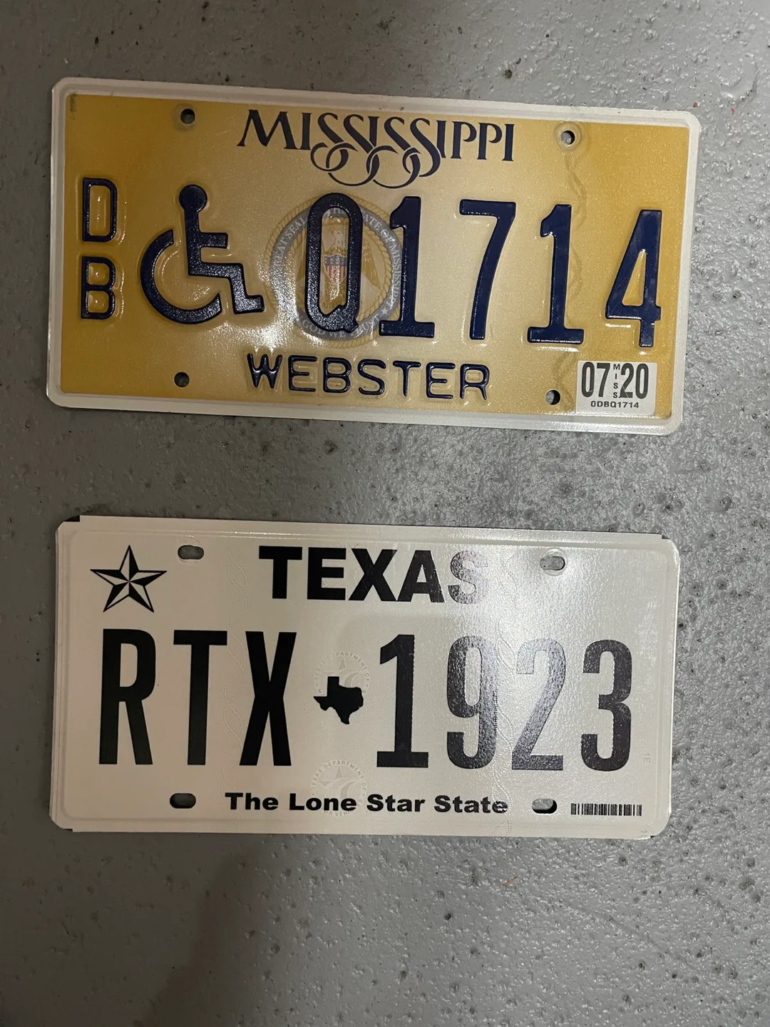 Mississippi & Texas License Plates thumbnail