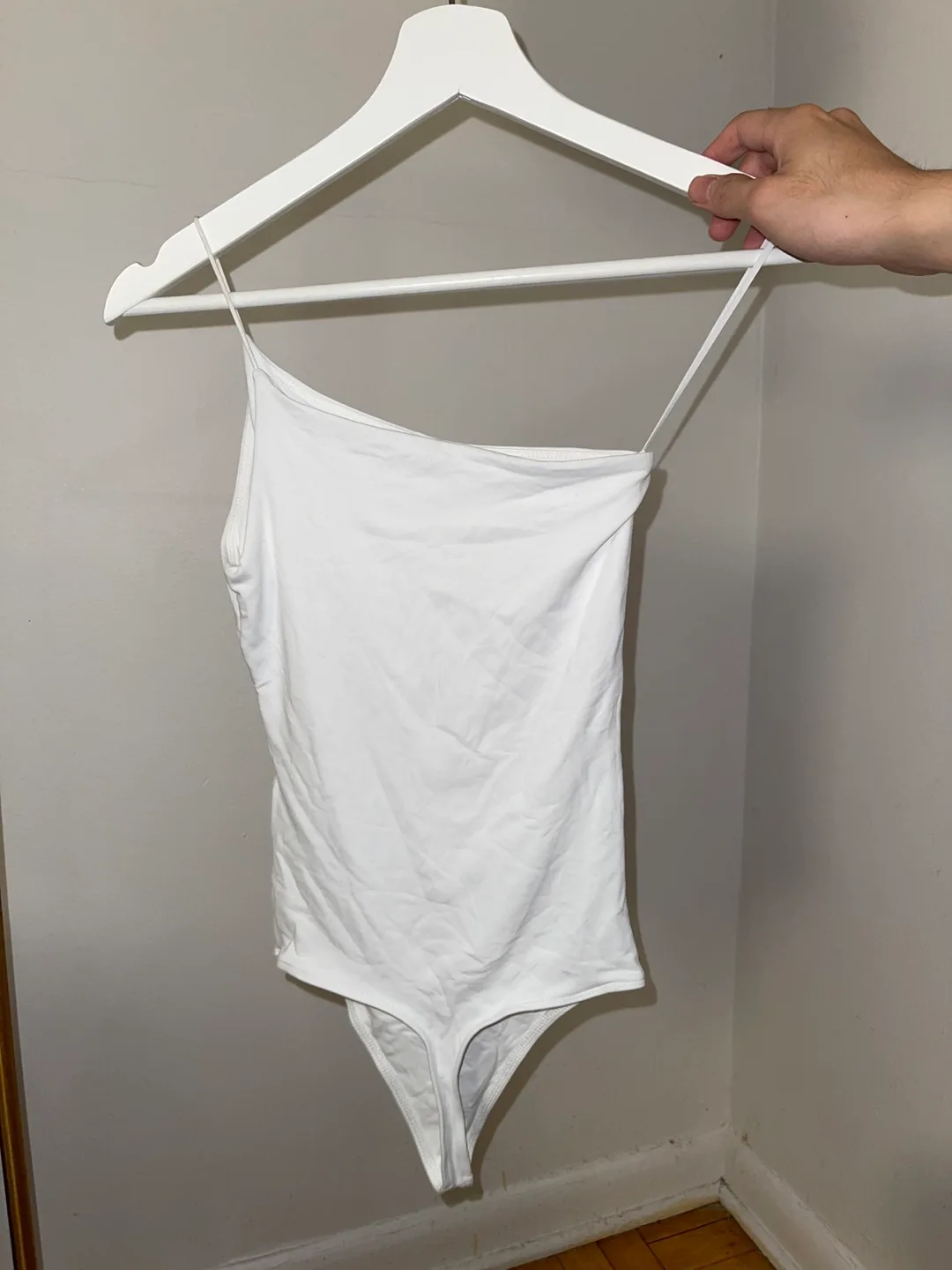 Aritzia White One-Shoulder Bodysuit XXS thumbnail