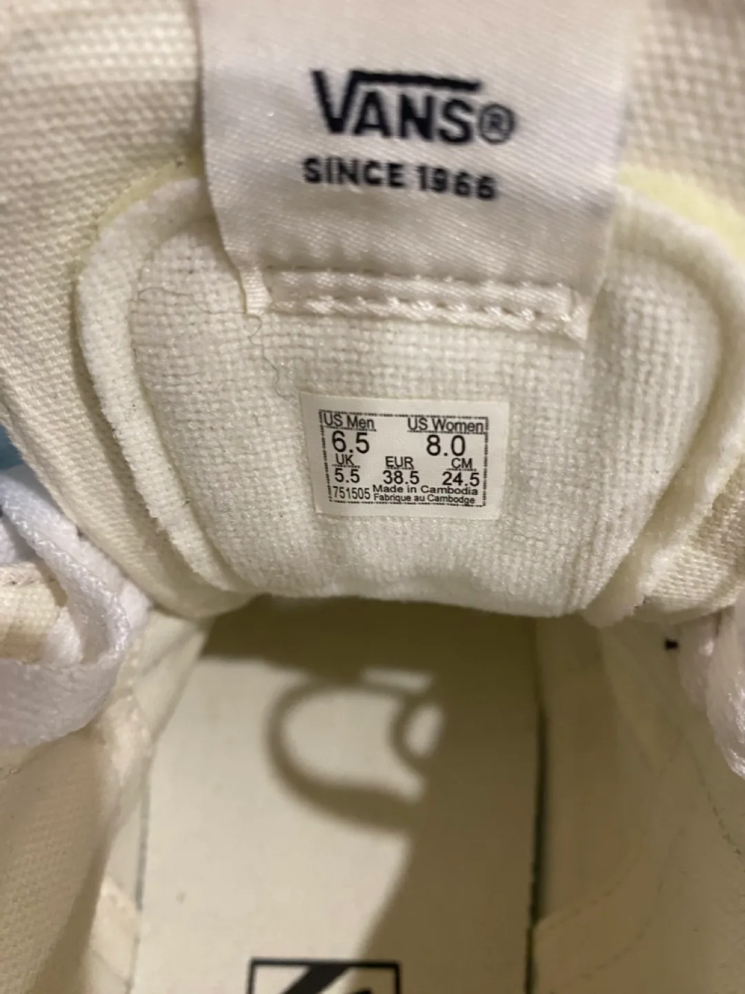 *New* Vans Sk8-Hi Floral Shoes - W 8 M 6.5 image indicator(5)