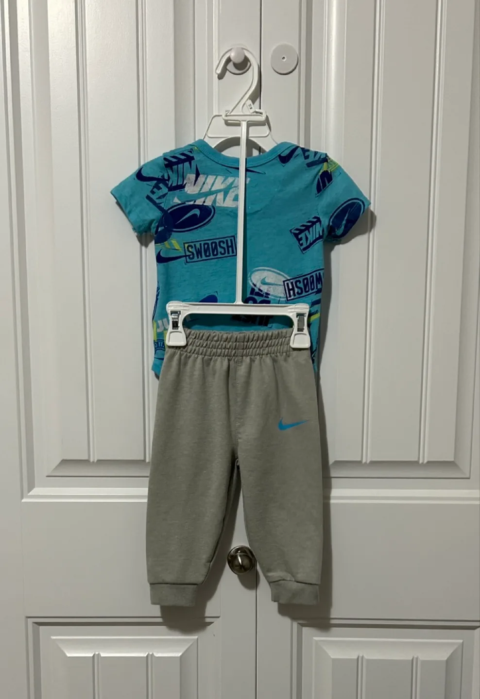 Nike Outfit (12M) image indicator(2)