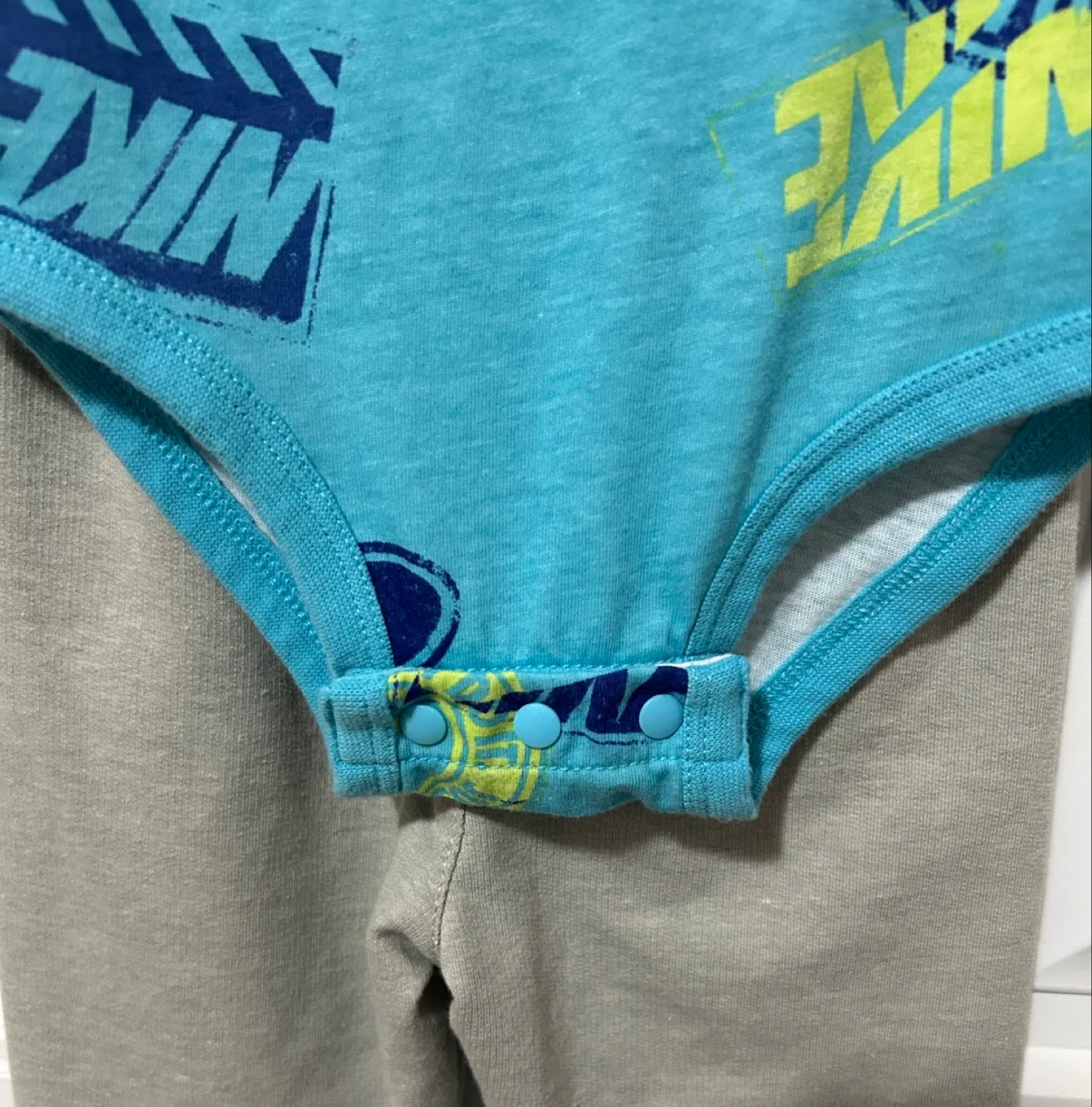 Nike Outfit (12M) image indicator(6)