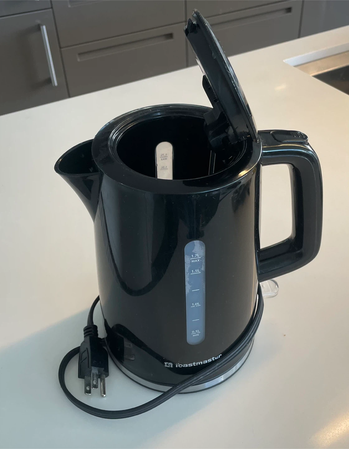 Toastmaster 1.7L Electric Kettle - Black