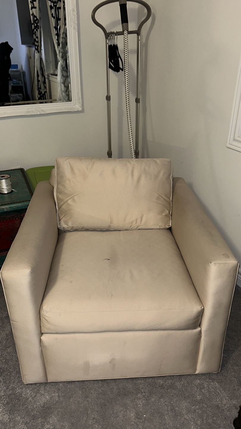 Beautiful Barrymore Armchair - photo 3