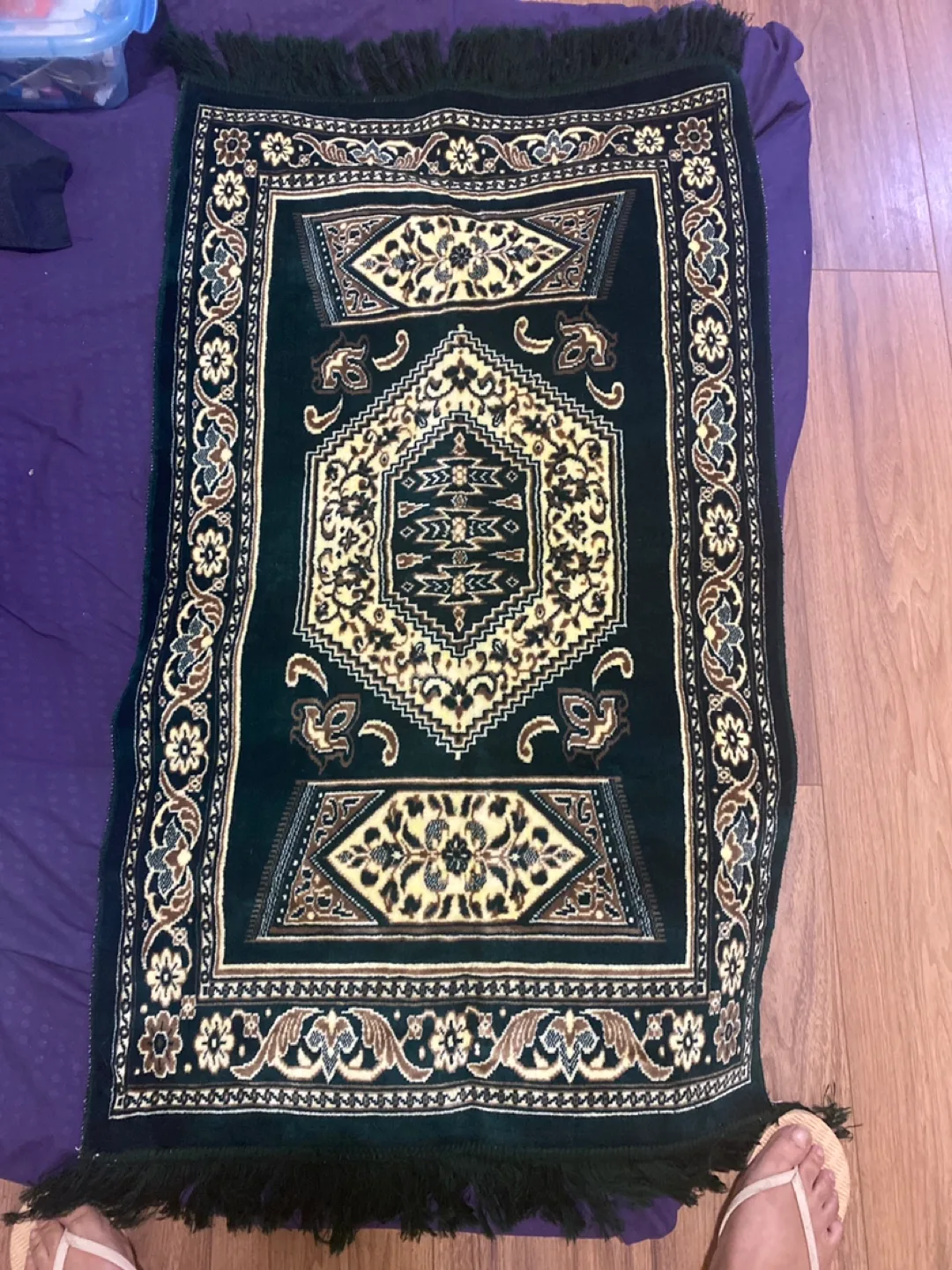 Green Prayer Rug thumbnail