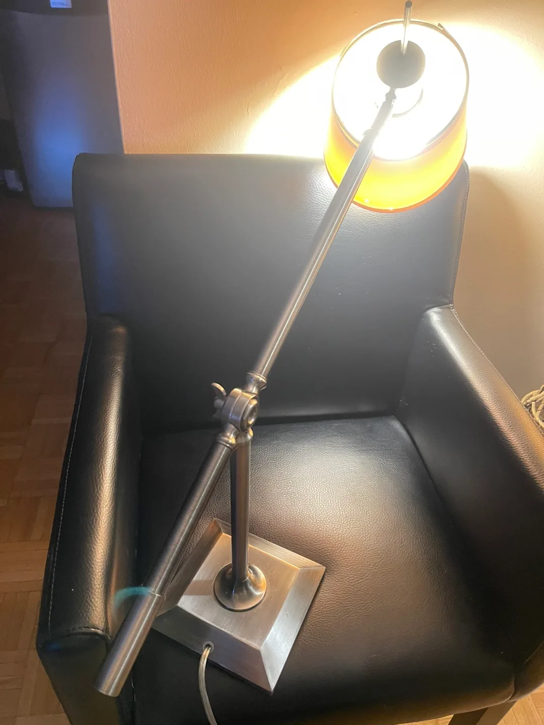 Adjustable Desk Lamp - Great Condition image indicator(5)