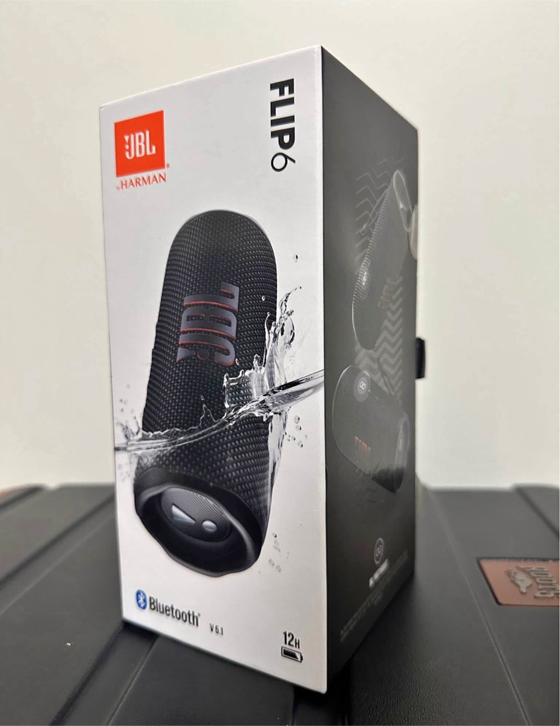 New JBL Flip 6 Bluetooth Speaker - Portable