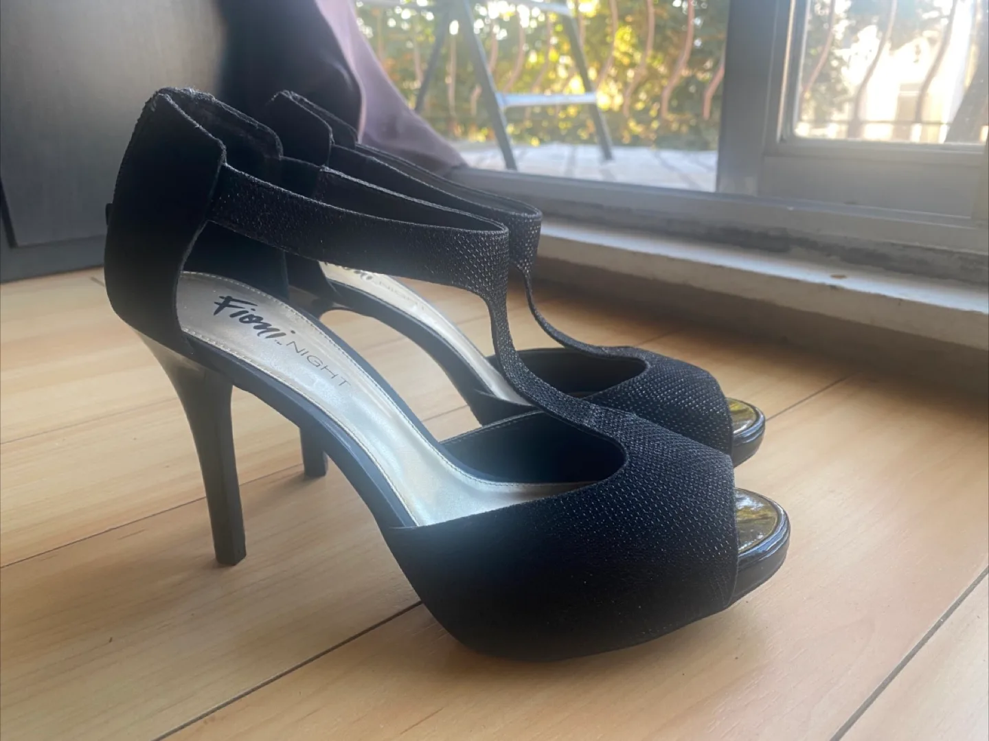 Fioni Night Black Heels - Size 8.5 image indicator(2)