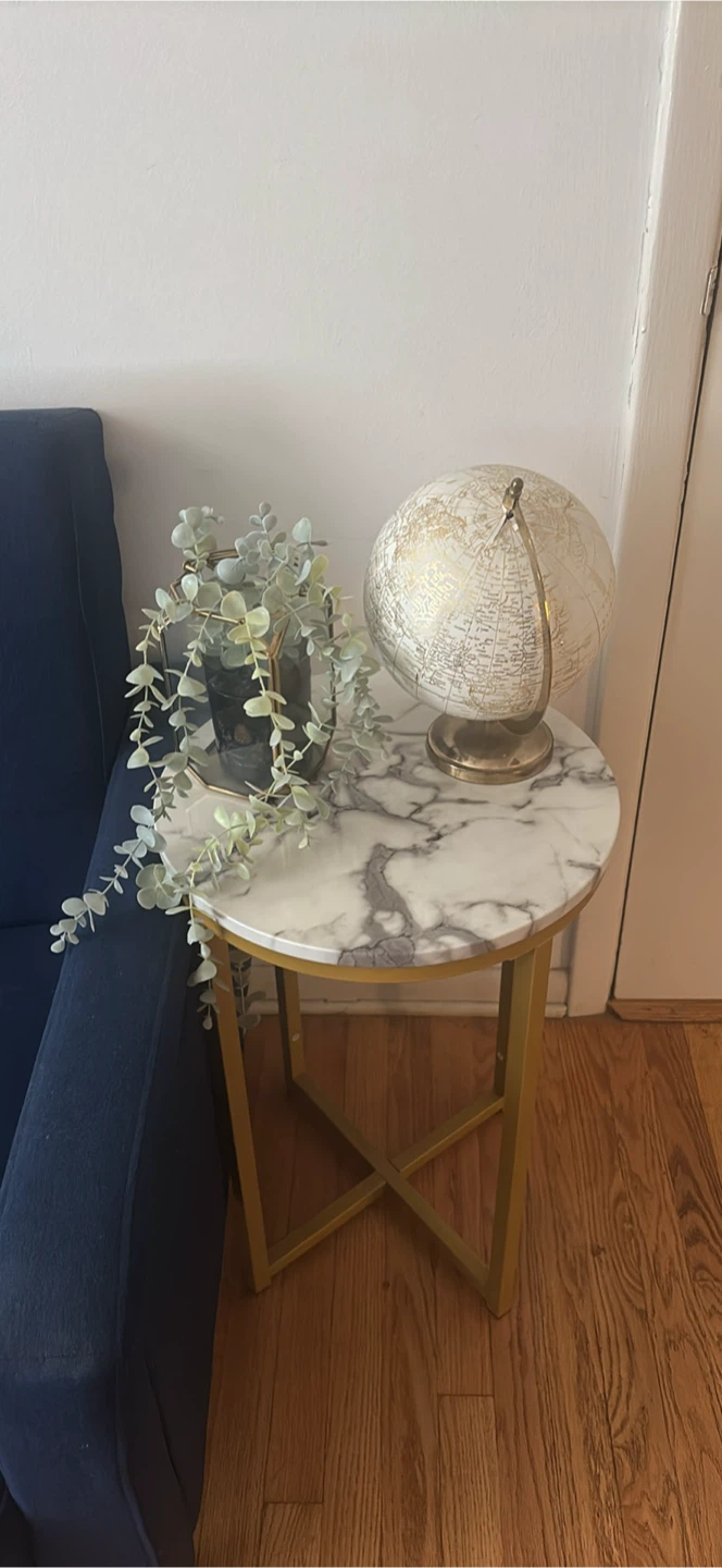 Round Marble Top coffee table and end table - photo 5