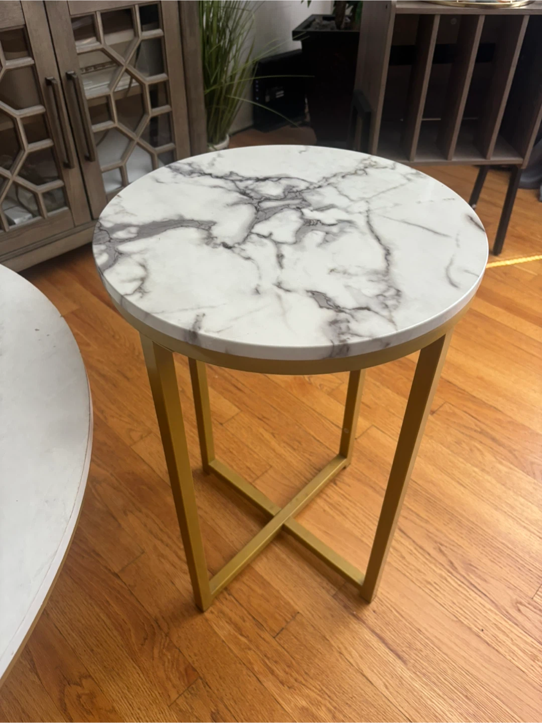 Round Marble Top coffee table and end table - photo 2