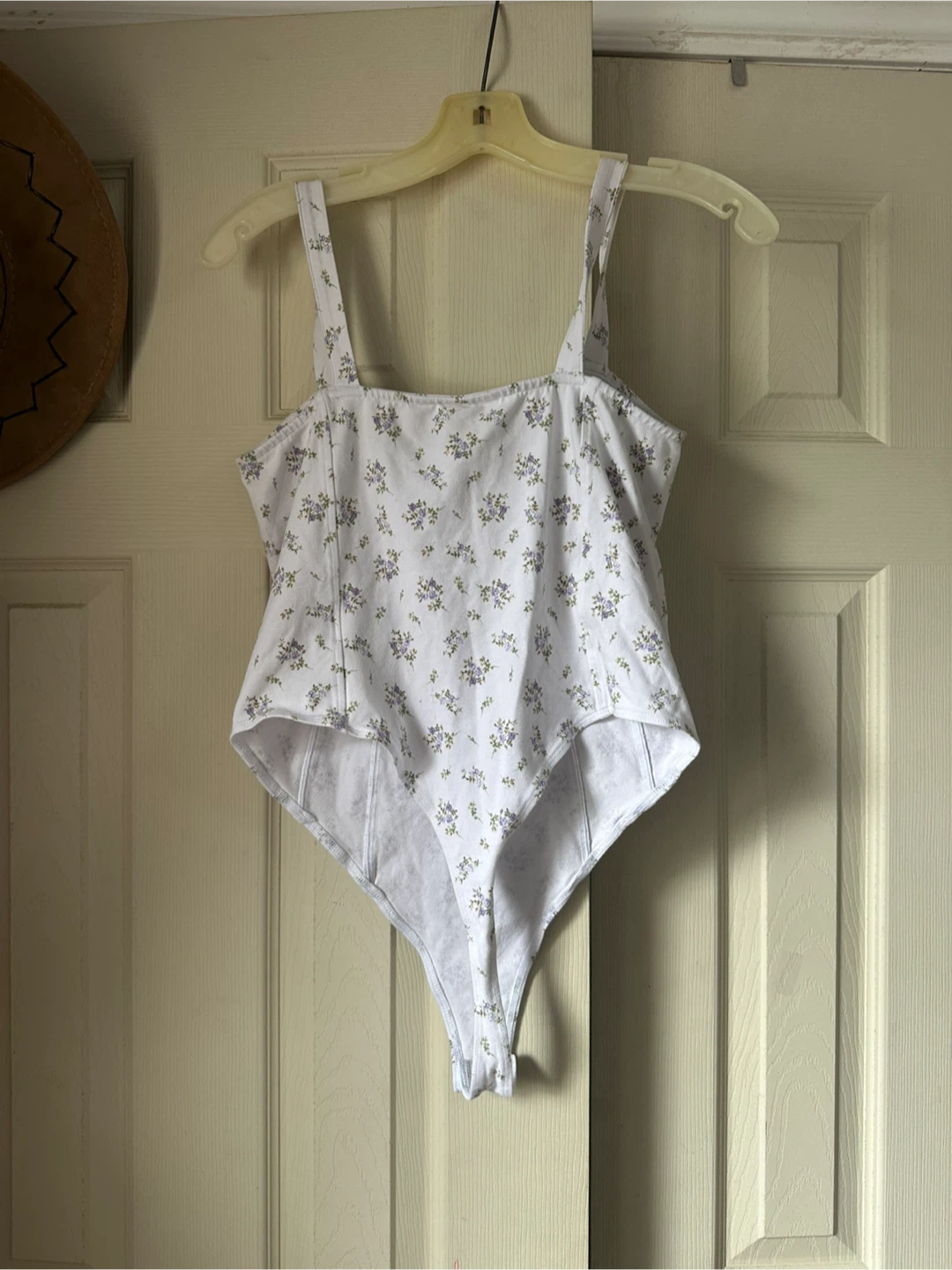 H&M Floral Bodysuit - Size M - photo 2