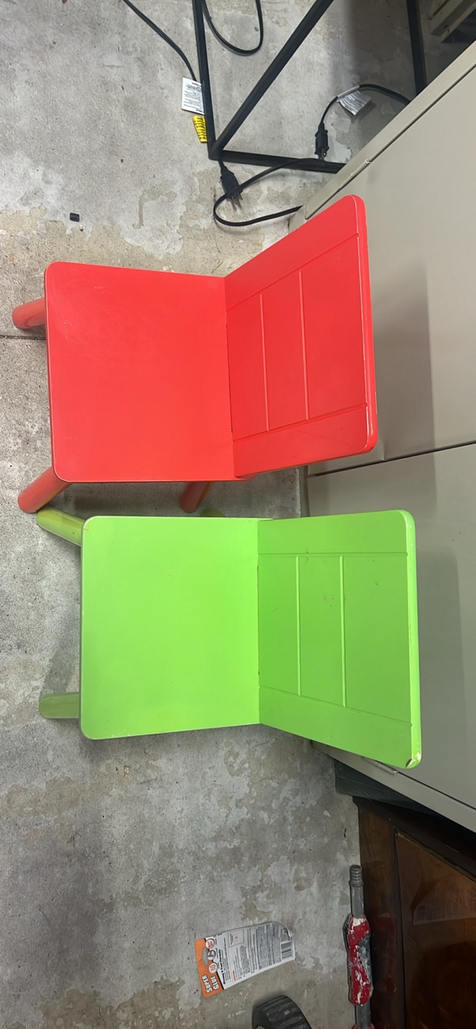 Kids Green Chair - photo 4