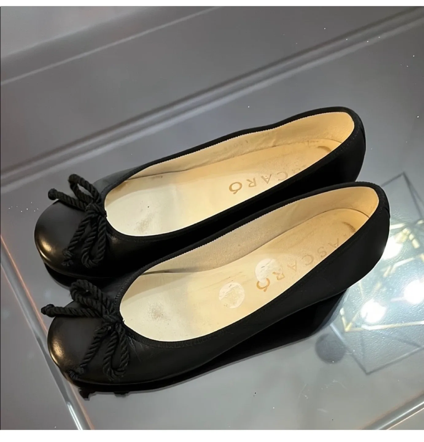Black Leather Pumps thumbnail