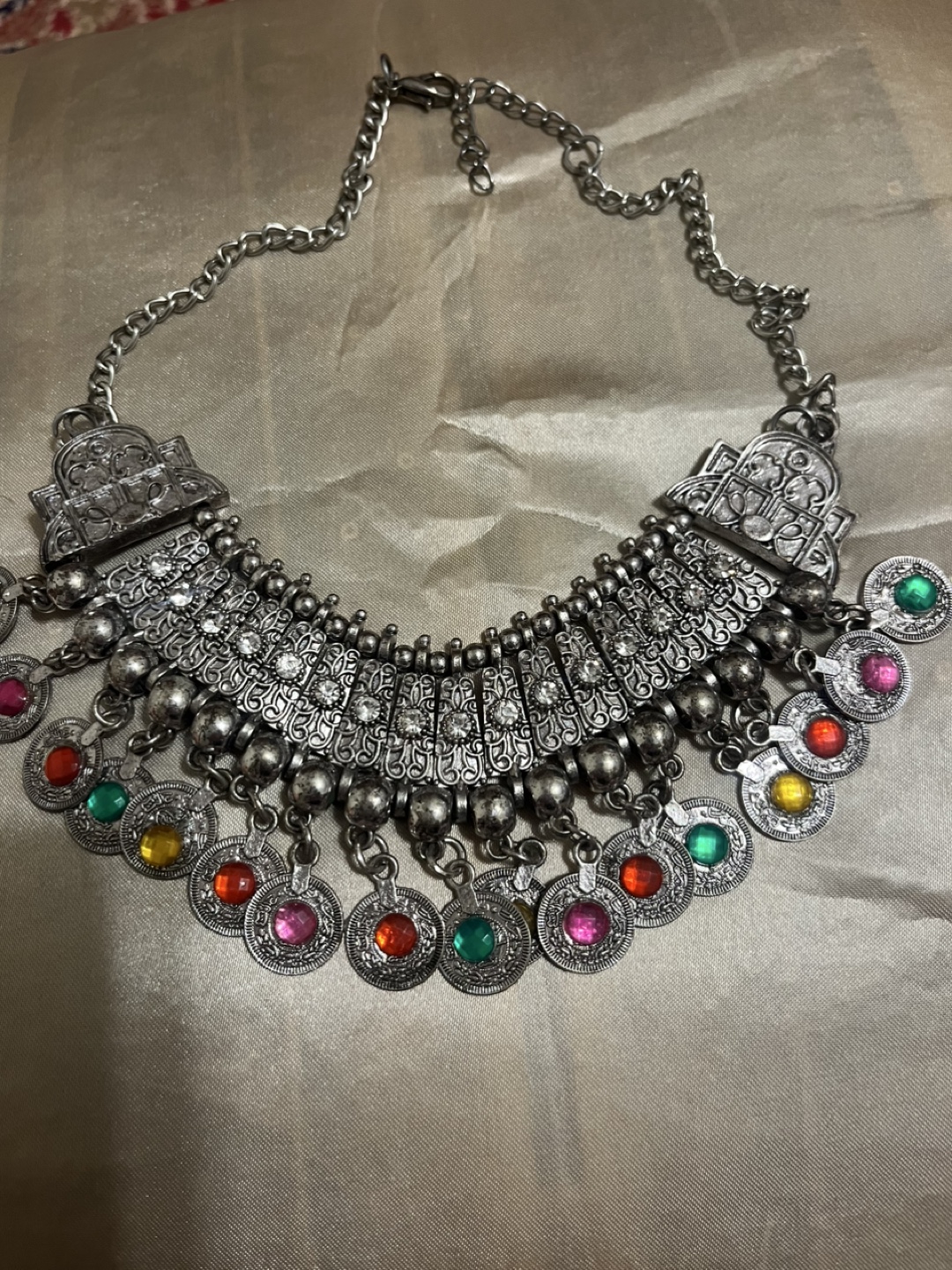 Silver Tone Statement Necklace & Earrings Set - photo 2