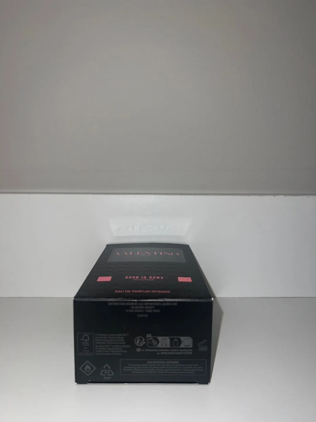 Valentino Uomo Born in Roma Intense 100ml image indicator(2)