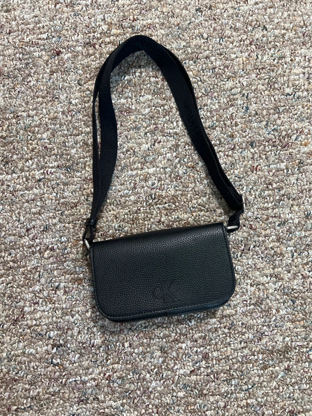 Calvin Klein Black Crossbody Bag - photo 3