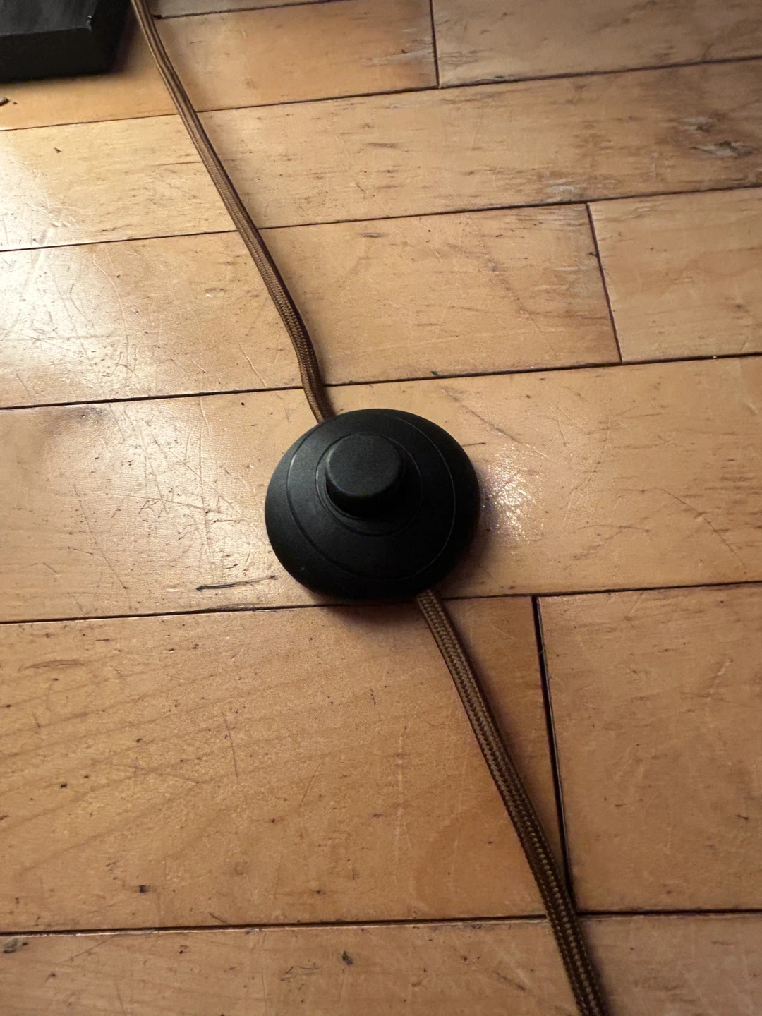 Stylish tripod lamp! - photo 3