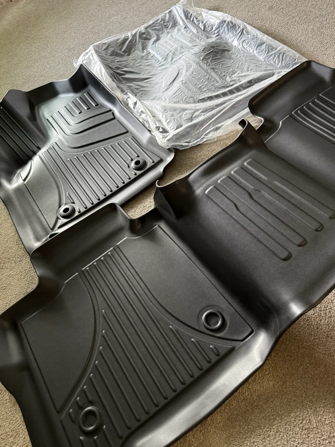 2022-2026 Toyota Tundra CrewMax Floor Mats & 5.5FT Bed Liner image indicator(6)