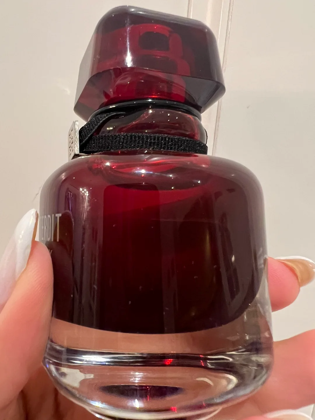 L'Interdit Eau de Parfum Rouge Givenchy 35ml image indicator(6)