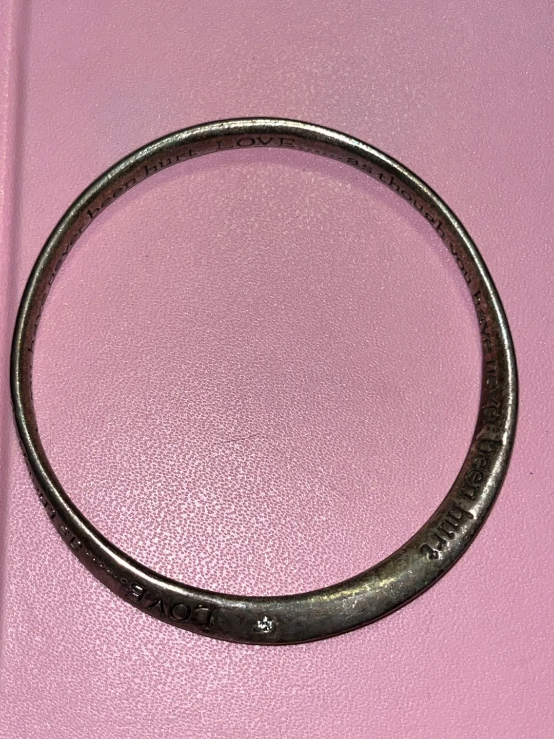 Silver Tone Bangle Bracelet image indicator(5)
