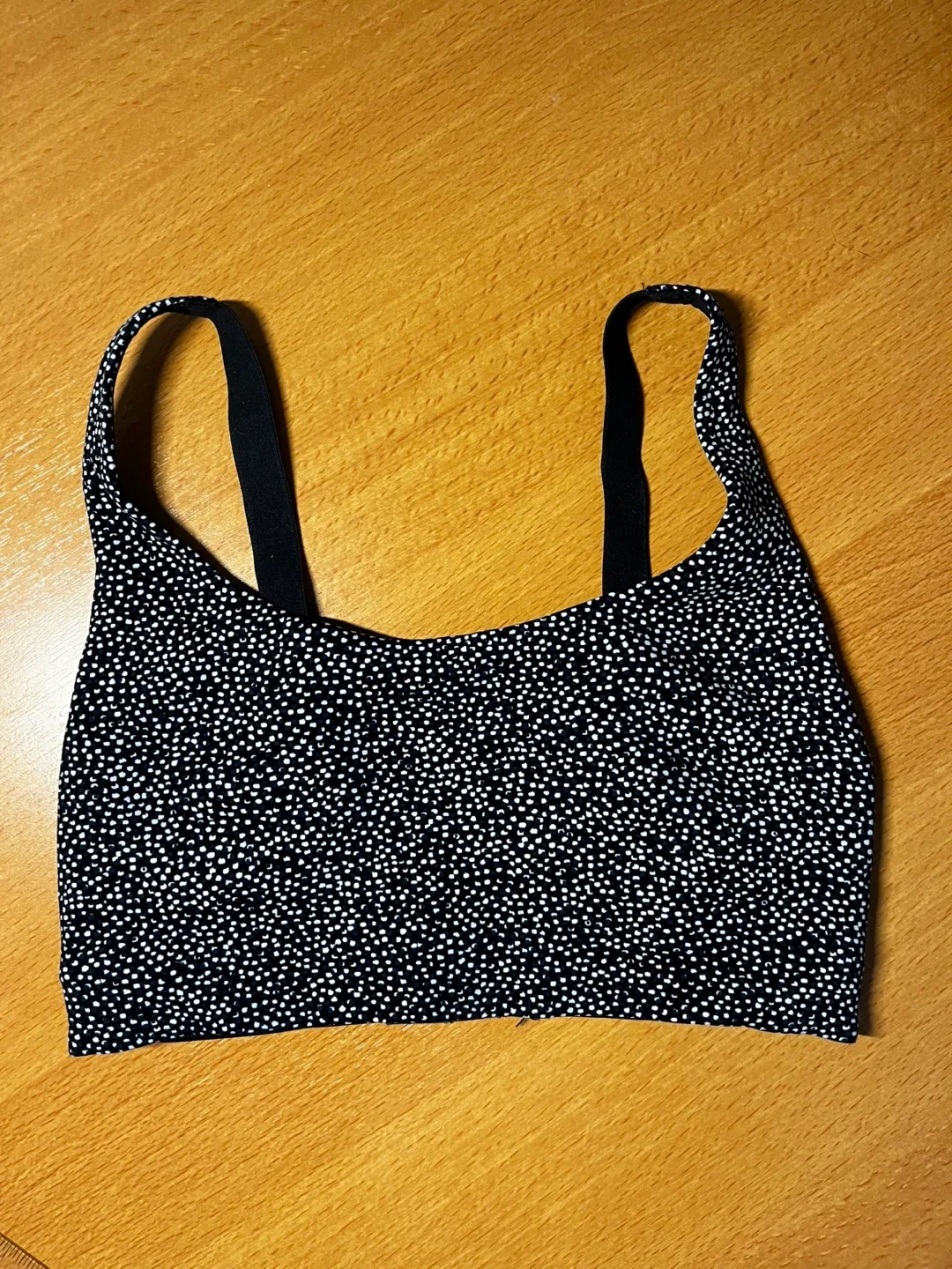 Lululemon Sports Bra - Size 4C/D thumbnail