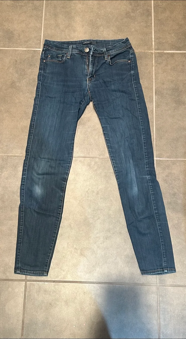 Fidelity Jeans - Size 25 thumbnail