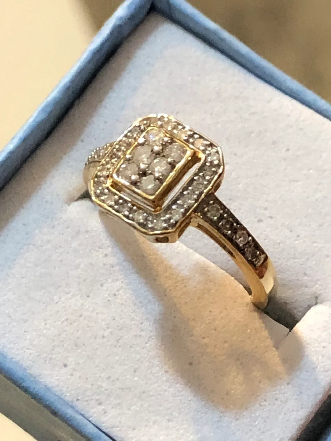 14K Gold Diamond Ring image indicator(2)
