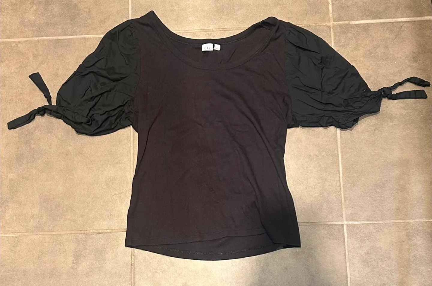 GAP Black Puff Sleeve Top - Size M thumbnail