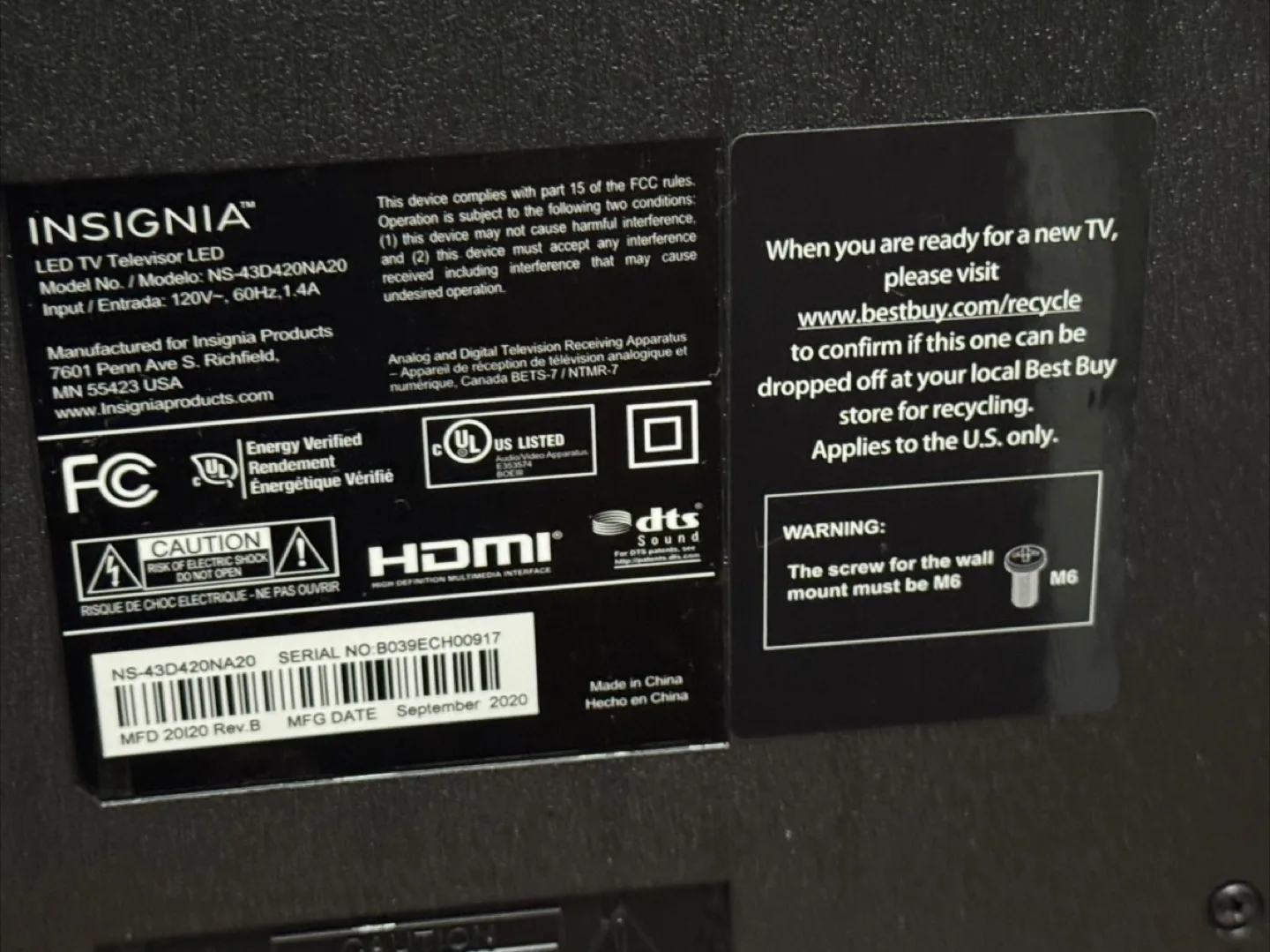 Insignia 43" LED TV - Like New - missing stand image indicator(2)