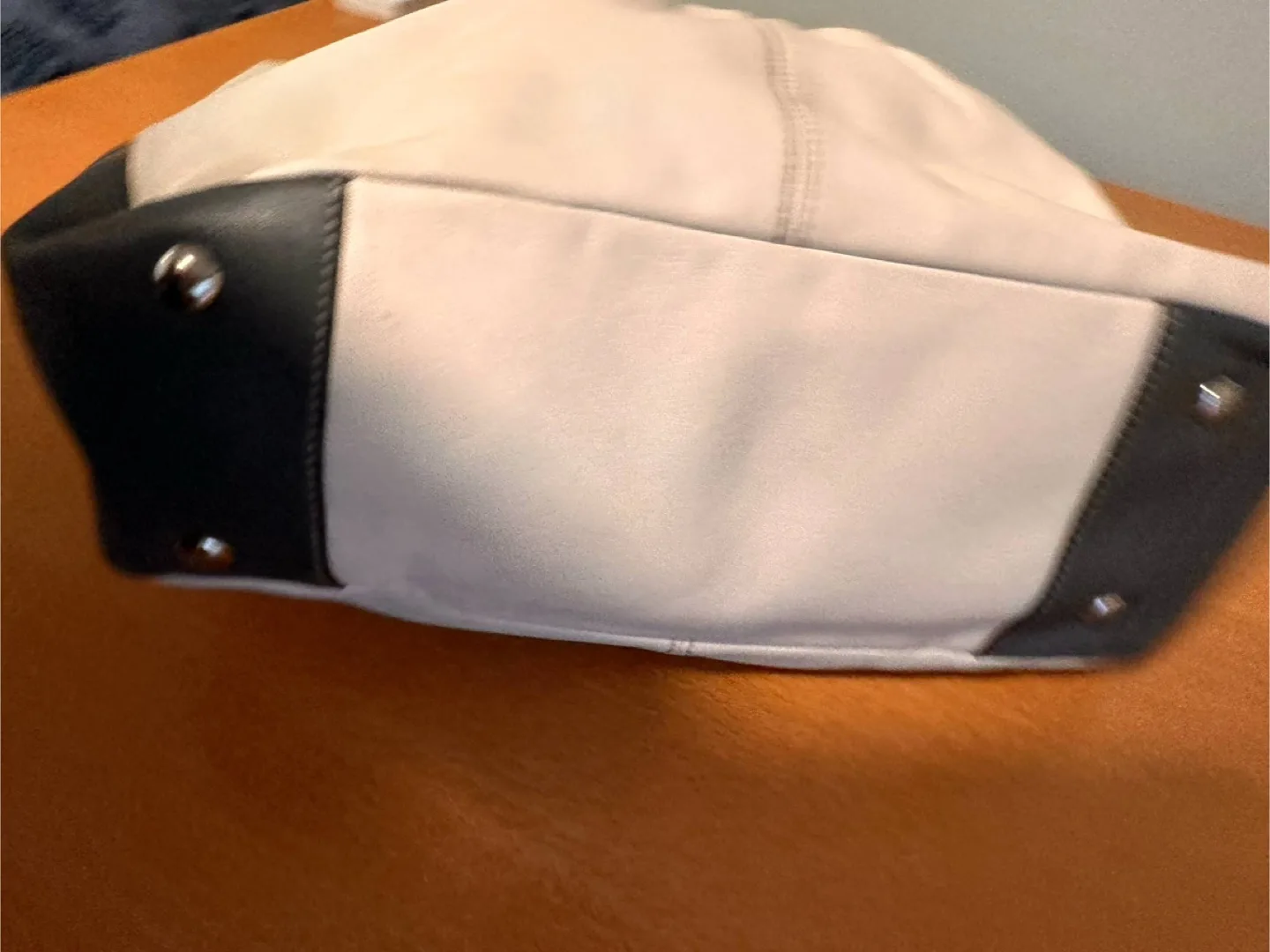 Coach White & Grey Leather Tote Bag image indicator(6)