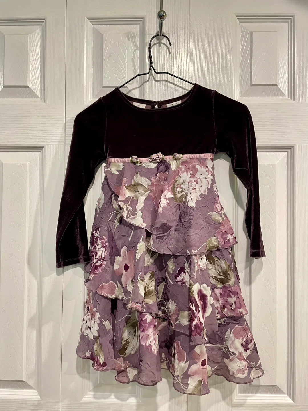 Girls Size 5 Velvet Floral Dress thumbnail