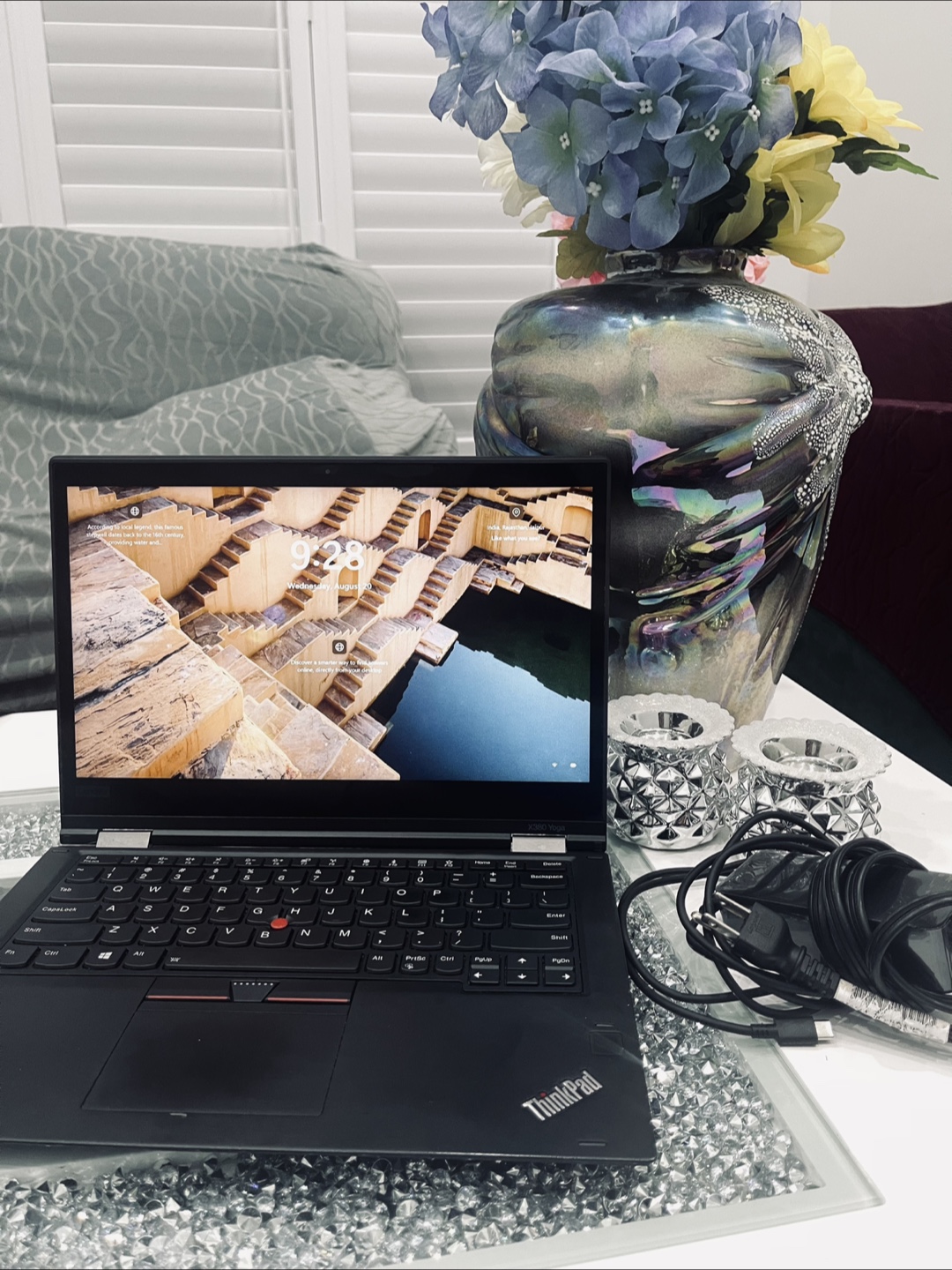 Lenovo ThinkPad Yoga X380 | Core i7 | 8 GB RAM | 512 GB SSD| Pen