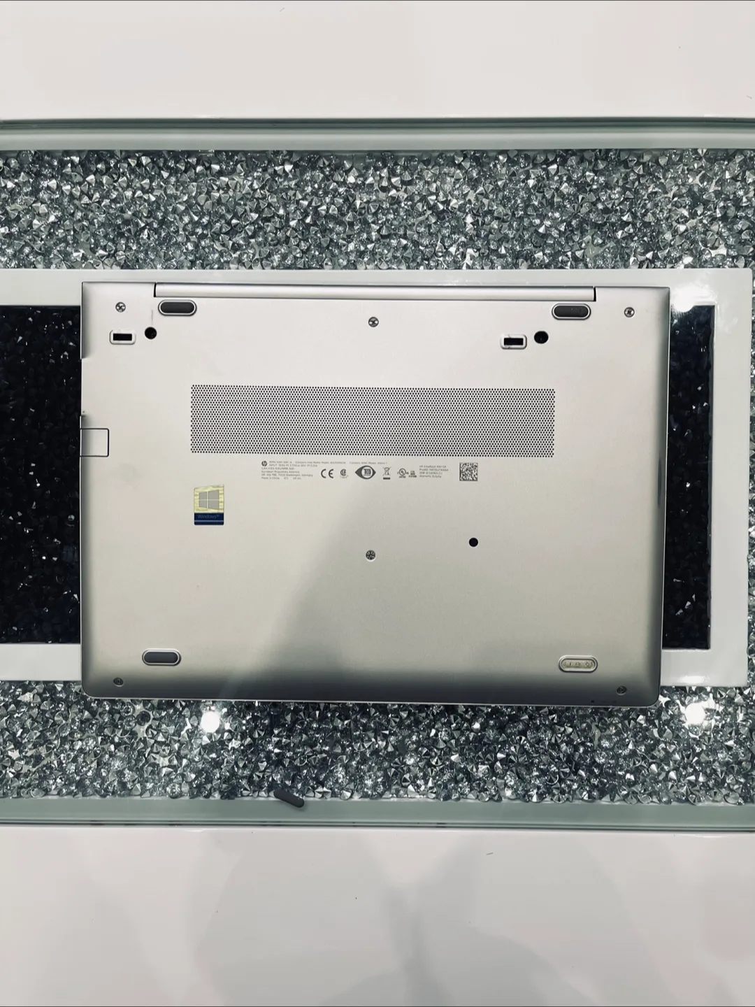 HP EliteBook 840 G6 | Core i7 | 16 GB RAM | 512 GB SSD | Win 11 image indicator(6)